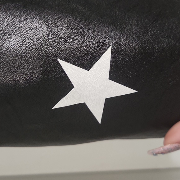 Nasty Gal faux leather star mini skirt - Picture 2 of 4
